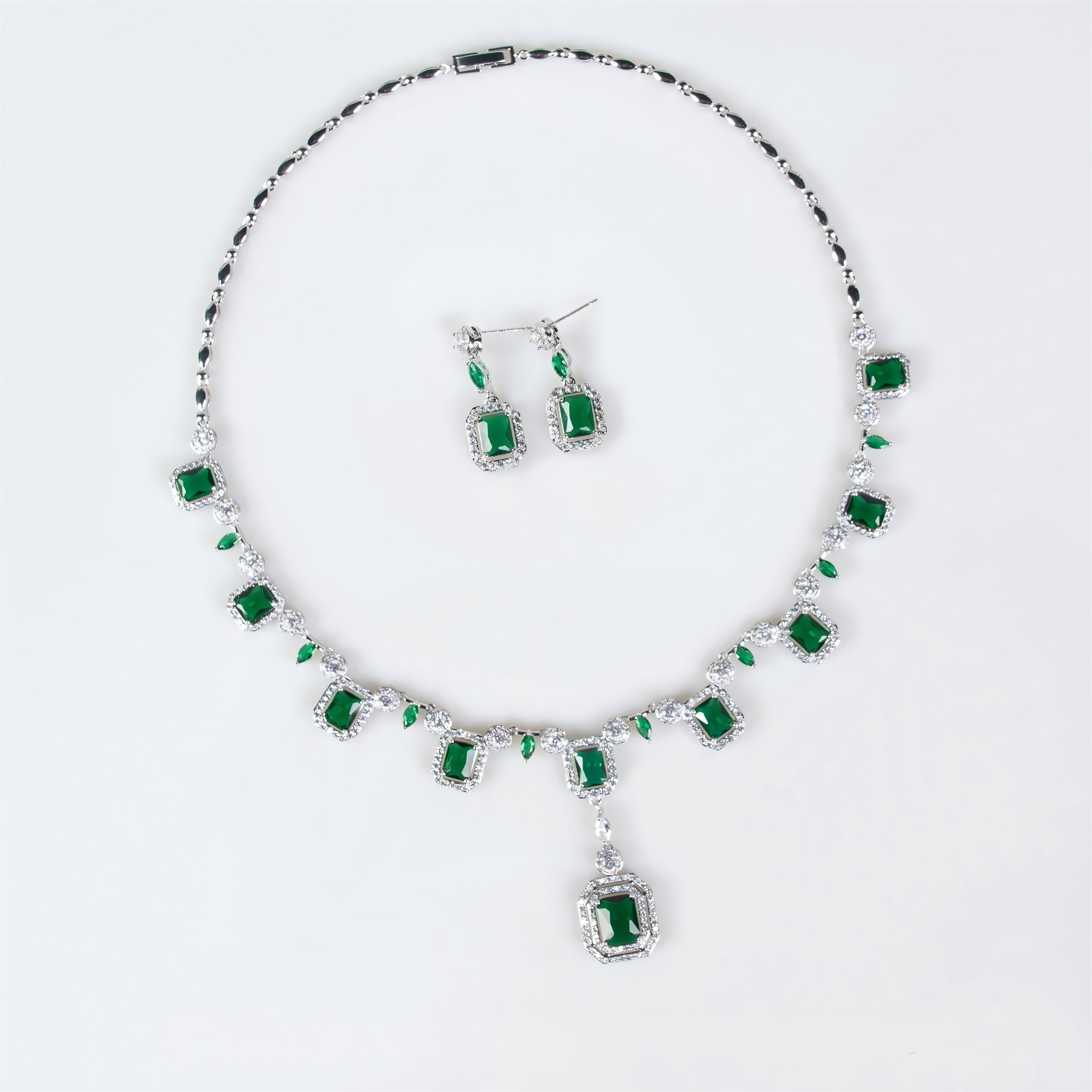 Women Fashion Uae - Drop Pendant Necklace and Earrings 2