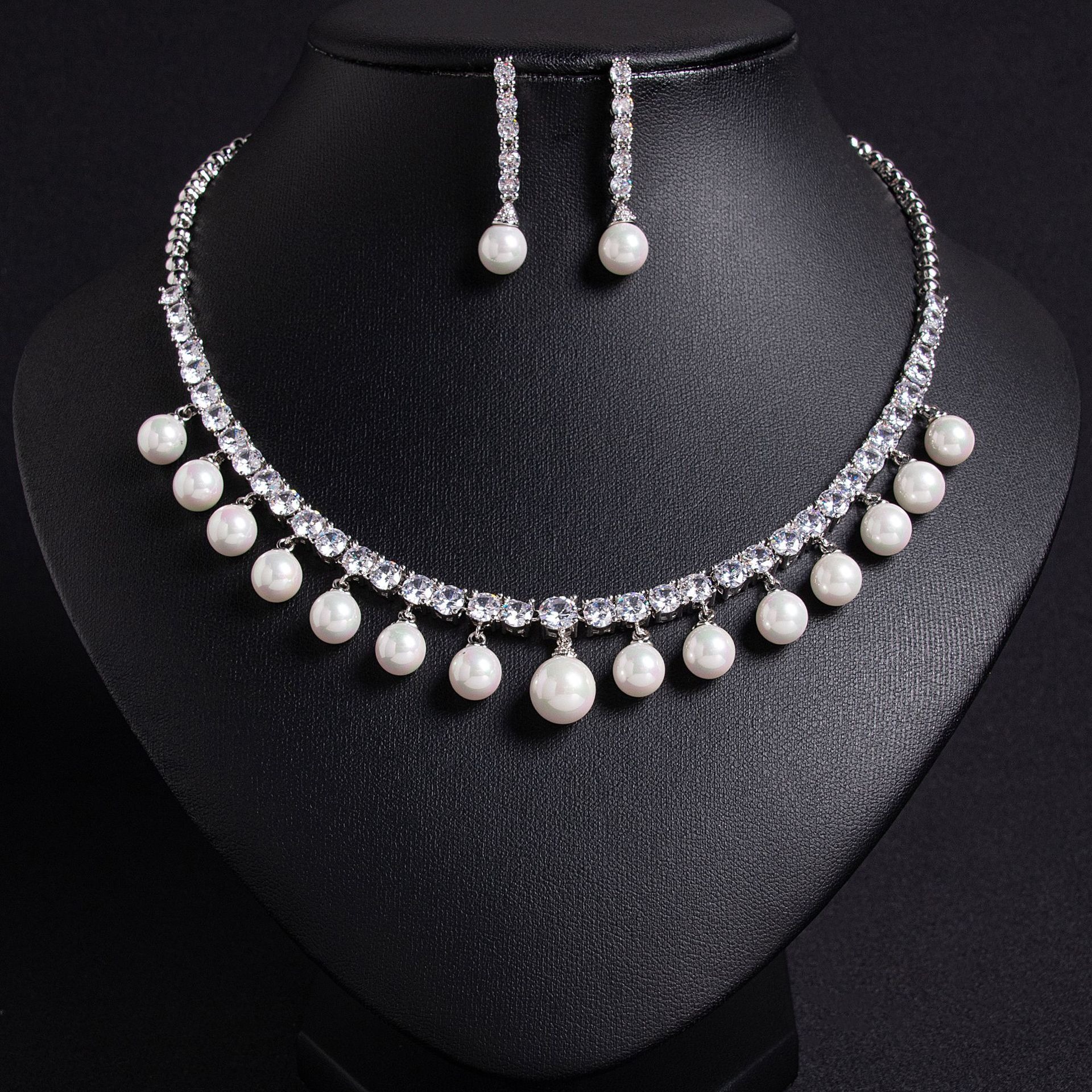 Fashion Pearls Zirconia Neckla - مراجعة Women Fashion Uae وسعره