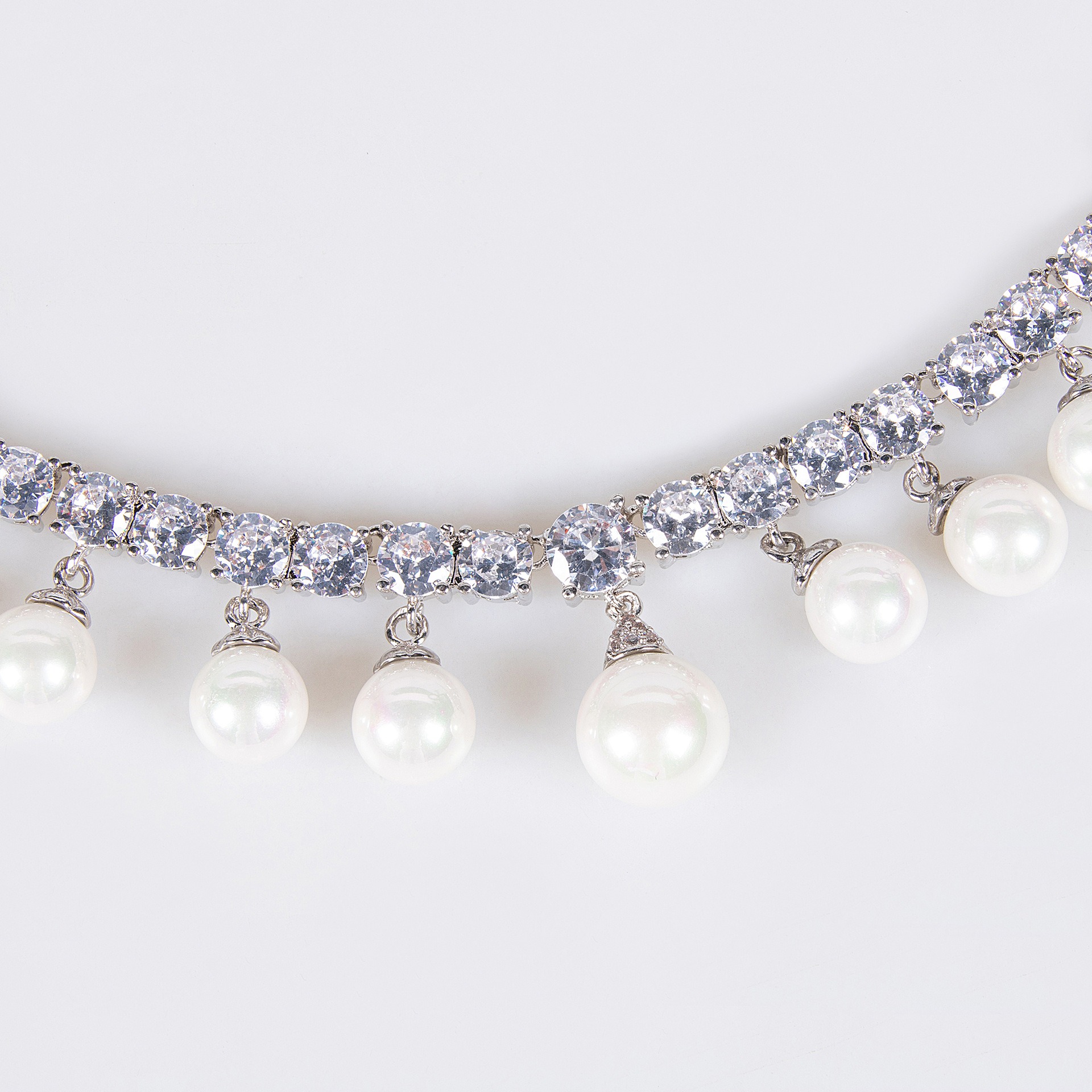 Fashion Pearls Zirconia Neckla - مراجعة Women Fashion Uae وسعره