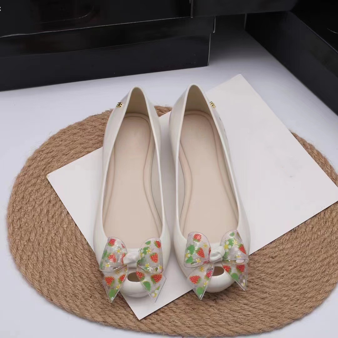 New Original Ladies Fashion Br - مراجعة Women Fashion Brand Logo وسعره