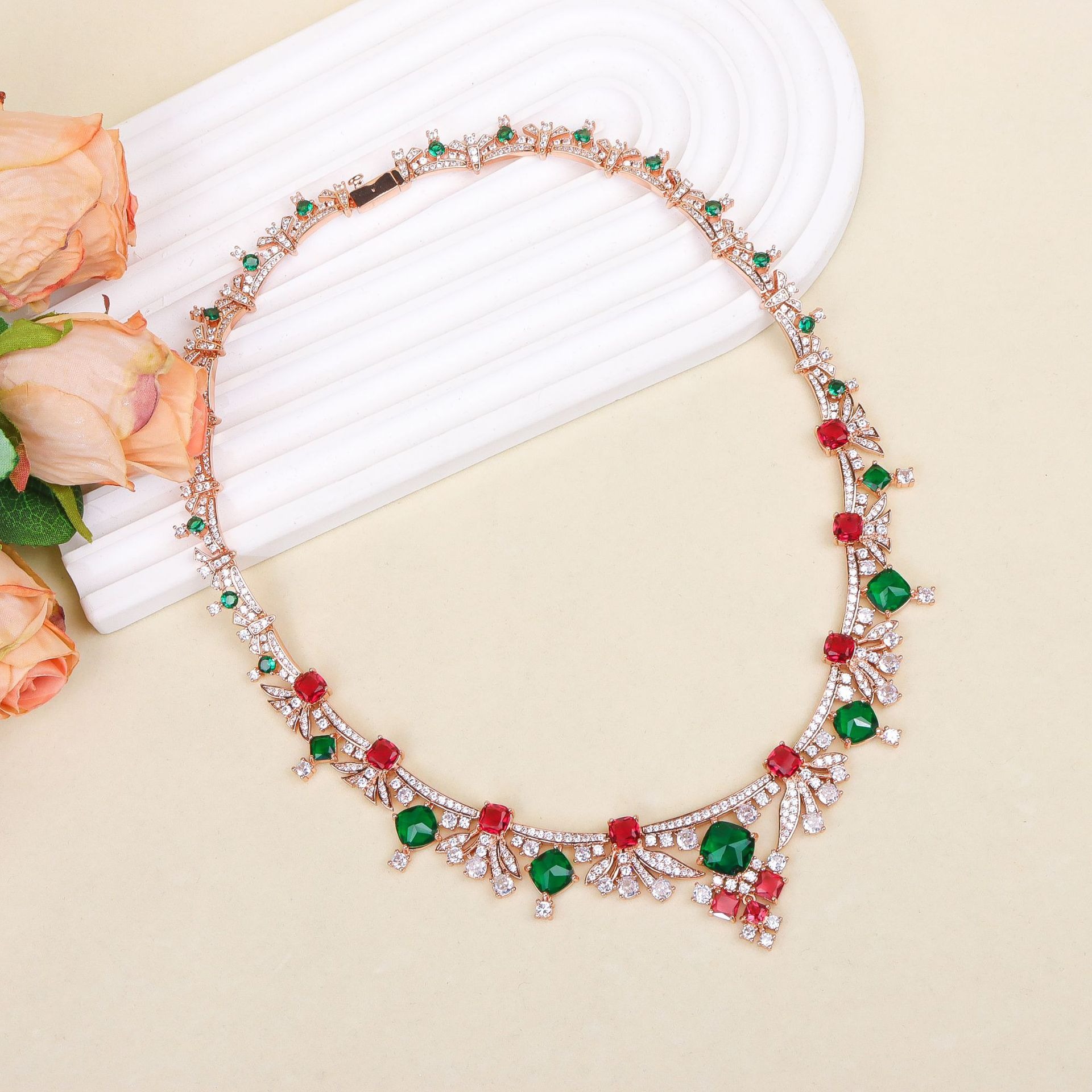 Luxury Women Zircoina Earrings - مراجعة Women Fashion Uae وسعره