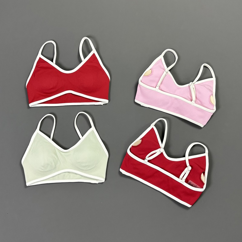 Women Contrastline Yoga Bra V  - مراجعة Bra Top Seamless وسعره