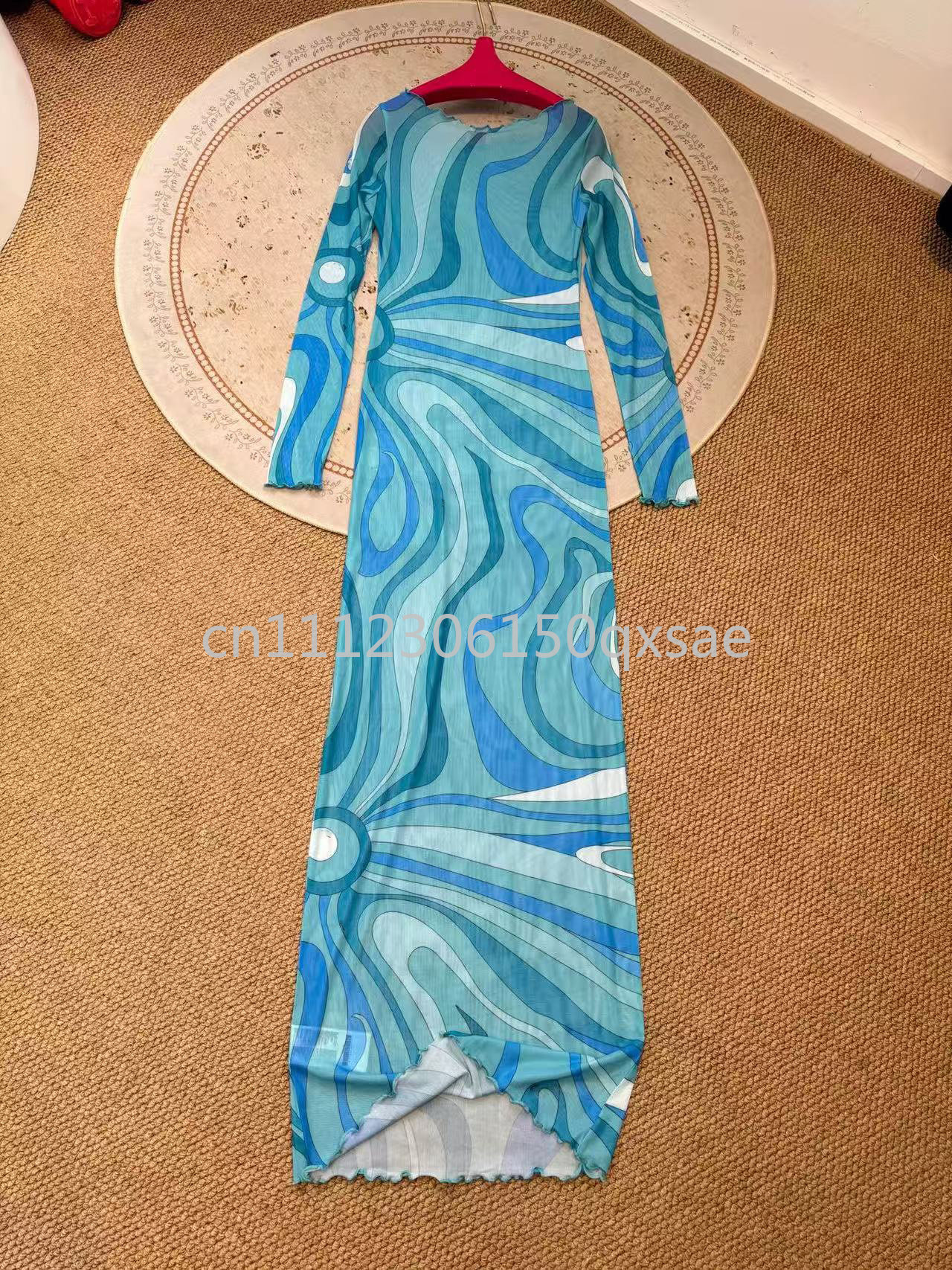 Fashion Design Women's Blue Me - مراجعة Women Fashion Brand Logo وسعره